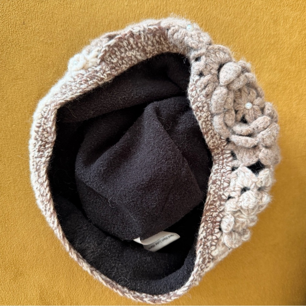 Elegant Beige Wool Crochet Beanie - Picture 8 of 11